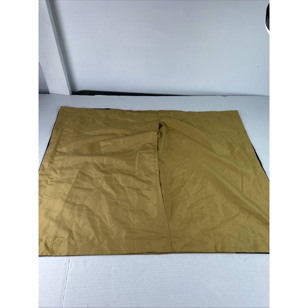 Wake Forest Pillow Case Black‎ & Gold - Picture 7 of 7